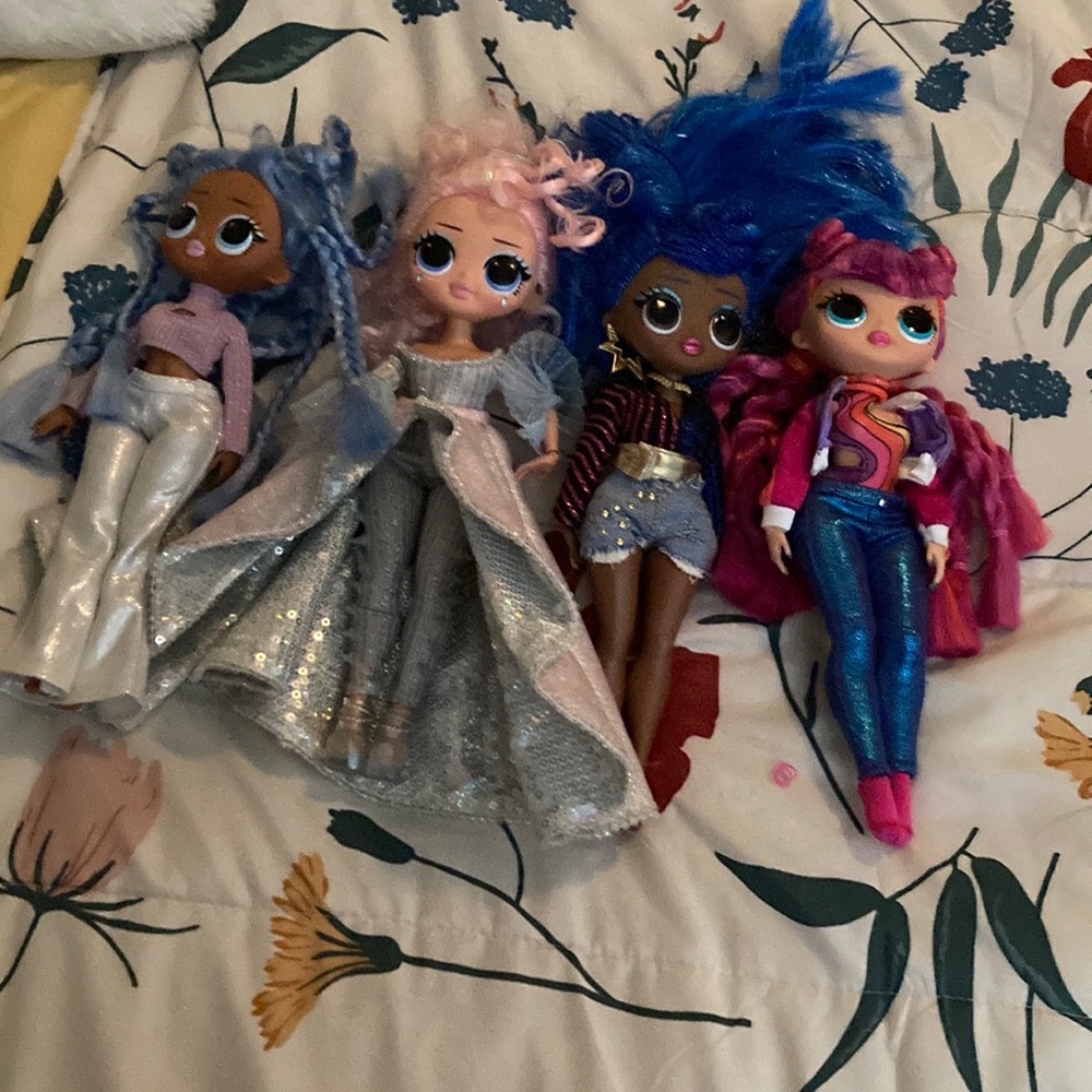 Lol dolls